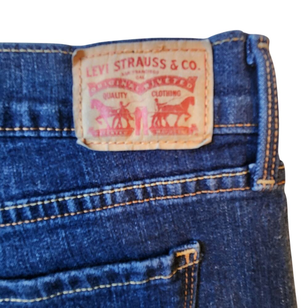 Levi's 505 Straight Leg Ankle Length Jeans, women's size 14, Pristine Condition - Picture 5 of 11